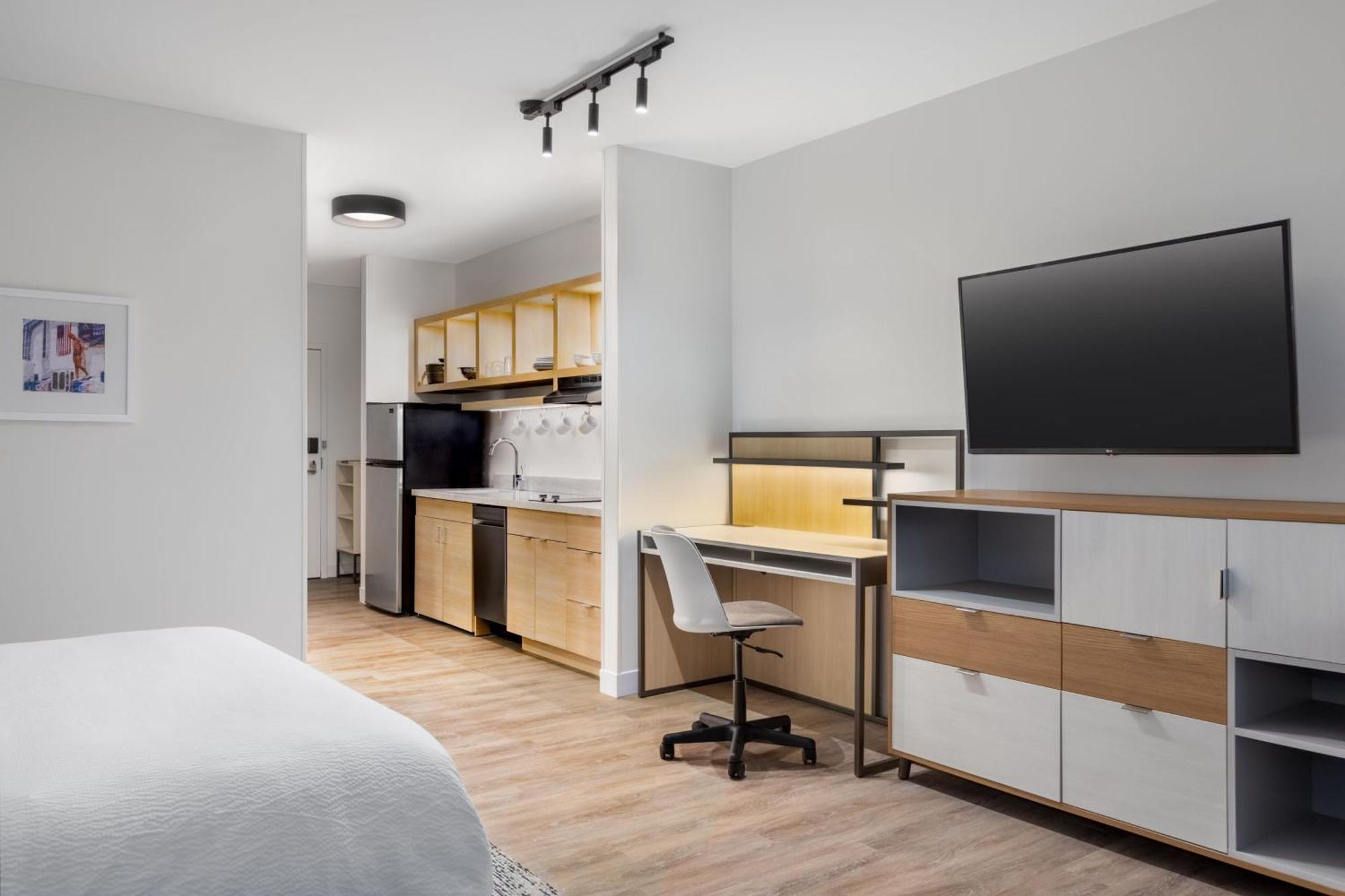 Towneplace Suites By Marriott Geneva At Spire Academy Luaran gambar