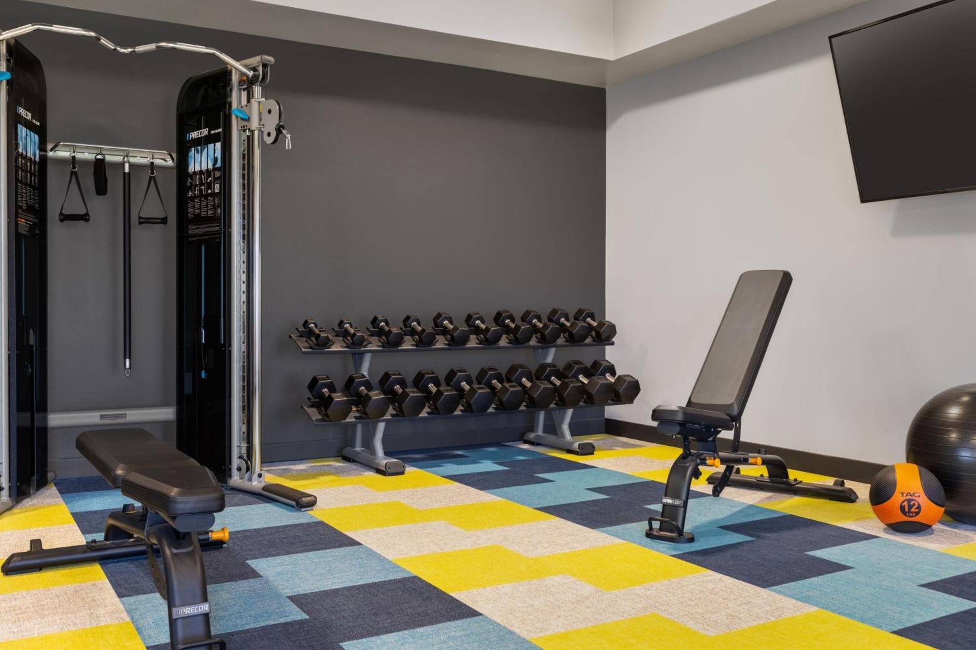Towneplace Suites By Marriott Geneva At Spire Academy Luaran gambar