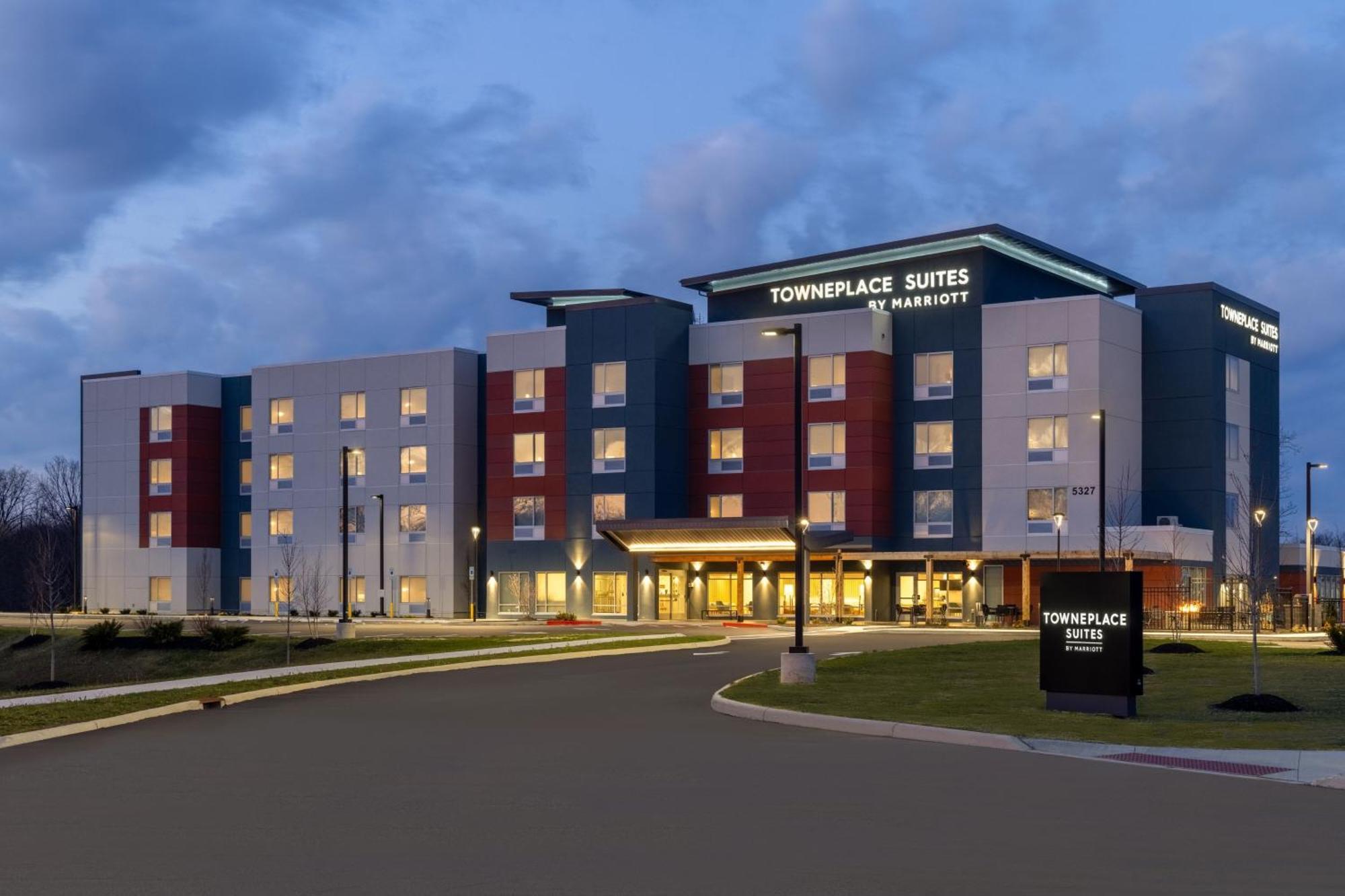 Towneplace Suites By Marriott Geneva At Spire Academy Luaran gambar